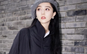 Fan Bingbing Muncul di BIFF 2023 Dengan Dress Paling Beda, Visual Disorot Media Korea