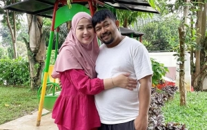 Istri Bedu Ogah Dicap Sosialita usai Suami Diberitakan Bangkrut Gara-Gara Utang