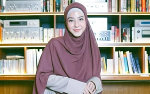 Natasha Rizky Curi Perhatian Lewat Gaya Hijab dan Busananya Saat Lakukan Olahraga