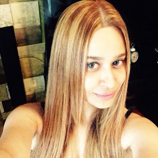 Warna Blonde | intip perubahan penilan neha mehta shakuntala dengan Warna Blonde | intip perubahan penilan neha mehta shakuntala dengan