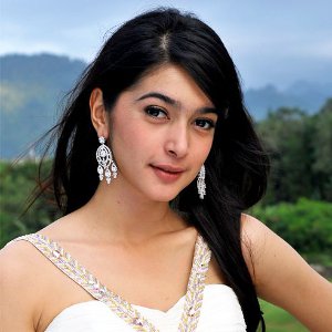 Nabila Syakieb Profile Photo