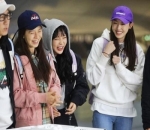Terlihat Seumuran dengan Lee Da Hee dan Hong Jin Young