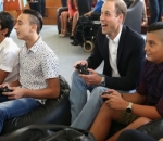 Bermain Video Game
