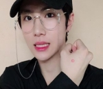 Kim Dong Han Eks JBJ Pamer Selfie Ganteng Usai Pemilihan Lokal