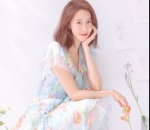 Yoona Semakin Cantik dengan Gaun Biru