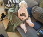 Bayi Berkaki Besar