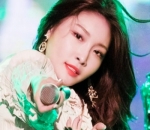 7. Mata Kim Chung Ha Sejernih Air