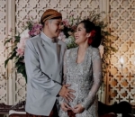 Ardina Rasti dan Arie Dwi Andika Terlihat Bahagia di Acara Pengajian Tujuh Bulanan