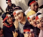 Ratna Sarumpaet dan rekan-rekannya gigih dalam memperjuangkan Pancasila dan UUD 1945