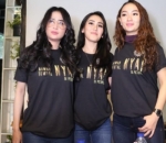 Kekompakan Dewi Persik, Ayu Ting Ting dan Zaskia Gotik