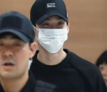 Lee Jong Suk Dijaga Ketat oleh Pengawal