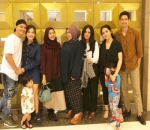 Para member BBB terlihat gembira bisa kumpul bersama membawa keluarga