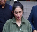 Mantap Tempuh Jalur Hukum, Ussy Sulistiawaty Polisikan Lebih dari 10 Akun Haters