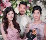 Dita Seodarjo-Denny Sumargo Pamer Senyum Manis Pasca Lamaran