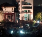 Lubang Besar Nyaris 'Melahap' Beberapa Gedung di Sekitar