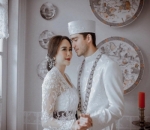 Sempat Bikin Penasaran, Akhirnya Foto Pernikahan Aura Kasih Dipamerkan di Instagram