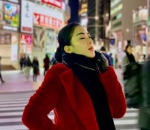 6 Januari 2019, Syahrini Pamer Foto Cantik di Tengah Jalanan Kota Tokyo