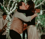 Lamaran Diterima, Edric Cium Mesra Bibir Sang Calon Istri
