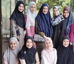 Hijrah, Cut Meyriska Akui Sudah Berhijab Sekitar Setahun Terakhir