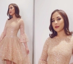 Cantik Bak Puteri Saat Hadiri Acara Penghargaan