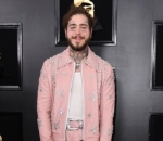 Post Malone Kenakan Setelah Pink Salmon