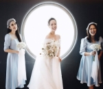 Yuanita Christiani Bersama Dua Pendamping Pengantinnya