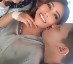 Serasa Dunia Milik Berdua, Arif Asyik Cium Pipi Sang Istri di Mobil