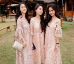 Kenakan Embellished Dress saat Jadi Bridesmaid