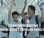 Tidak Mengunyah Permen atau Permen Karet dengan Kencang