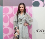 Prilly Latuconsina, Imut Dalam Balutan Dress Cantik Koleksi Coach