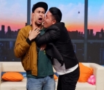 Bak Keluarga Sendiri, Merry Tak Ragu Mencium Raffi Ahmad