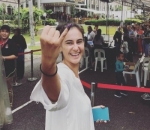 Marissa Nasution Bahagia Nyoblos di Singapura