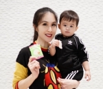 Pakai Setelan Serba Hitam, Perut Buncit Sandra Dewi Sedikit Terlihat