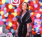 Prilly Latuconsina Simpel Pakai Kostum Serba Hitam