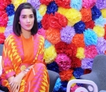 Tampil Anggun Pakai Kaftan Ala Ussy Sulistiawaty