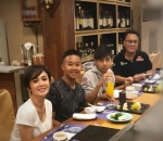 Yuni Shara Ceria Makan Bareng Henry Siahaan dan Buah Hati Mereka