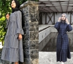 Gaun Motif Kotak dengan Ruffle yang Manis