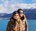 Manja Nikmati Keindahan Lake Wakatipu Bareng Suami
