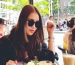 Foto Ayu Ting Ting Ini Dibagikan Langsung Oleh Dedi Mulya di Instagram