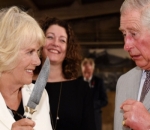 Saat Camilla Menodongkan Pisau Pada Pangeran Charles