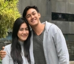 Utamakan Tuhan, Pasangan Ini Selalu Agendakan Ibadah Bersama ke Gereja