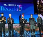 EXO Sukses Memanaskan Panggung HUT Transmedia di Hari Kedua