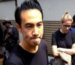 Daniel Mananta Melayat ke Rumah Duka BCL dan Ashraf Sinclair di Pejaten, Jakarta