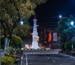Sepanjang Jalan Tugu Jogja Tampak Sepi