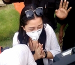 Mutia Ayu Berterima Kasih Atas Kedatangan Para Pelayat