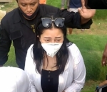 Mutia Ayu Banjir Doa Agar Selalu Kuat