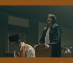 Mawar de Jongh sebagai 'Park Shin Hye' Indonesia