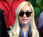 Lia Ladysta Hadir Pemeriksaan Polisi Terkait Kasus Syahrini