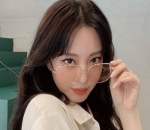 Han Ye Seul tampil dengan gaya rambut sejuta umat