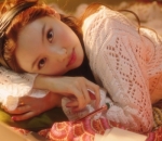 Nayeon selalu tampil cantik dan mempesona